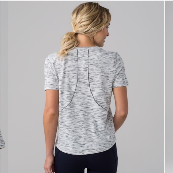 lululemon athletica Tops - Lululemon Long Distance Short Sleeve